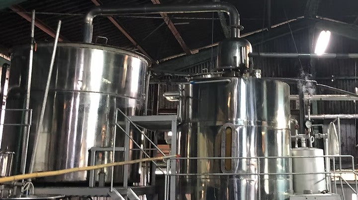 카나 흑설탕 소주 30도 1.8L 무료배송 - 전통제조법 고수. 흑설탕 소주 부문 1위