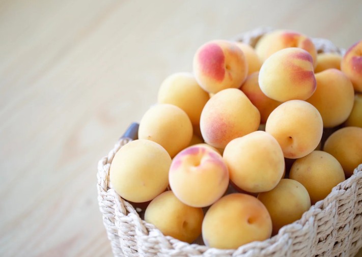 기슈 이시가미 향초 매실주 720ml 22도 무료배송 – 허브의 향기와 매실의 산뜻함이 어우러진 특별한 우메슈