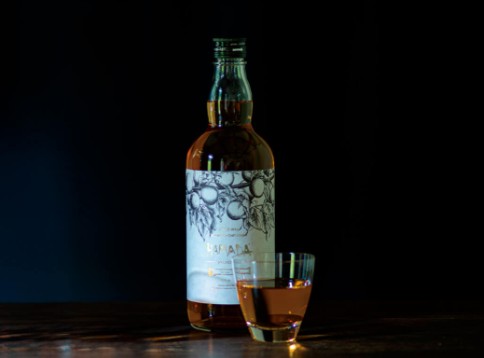 하마다 화이트 라벨 720ml 13도 무료배송 - 1년 숙성의 맑고 산뜻한 스페셜 매실주