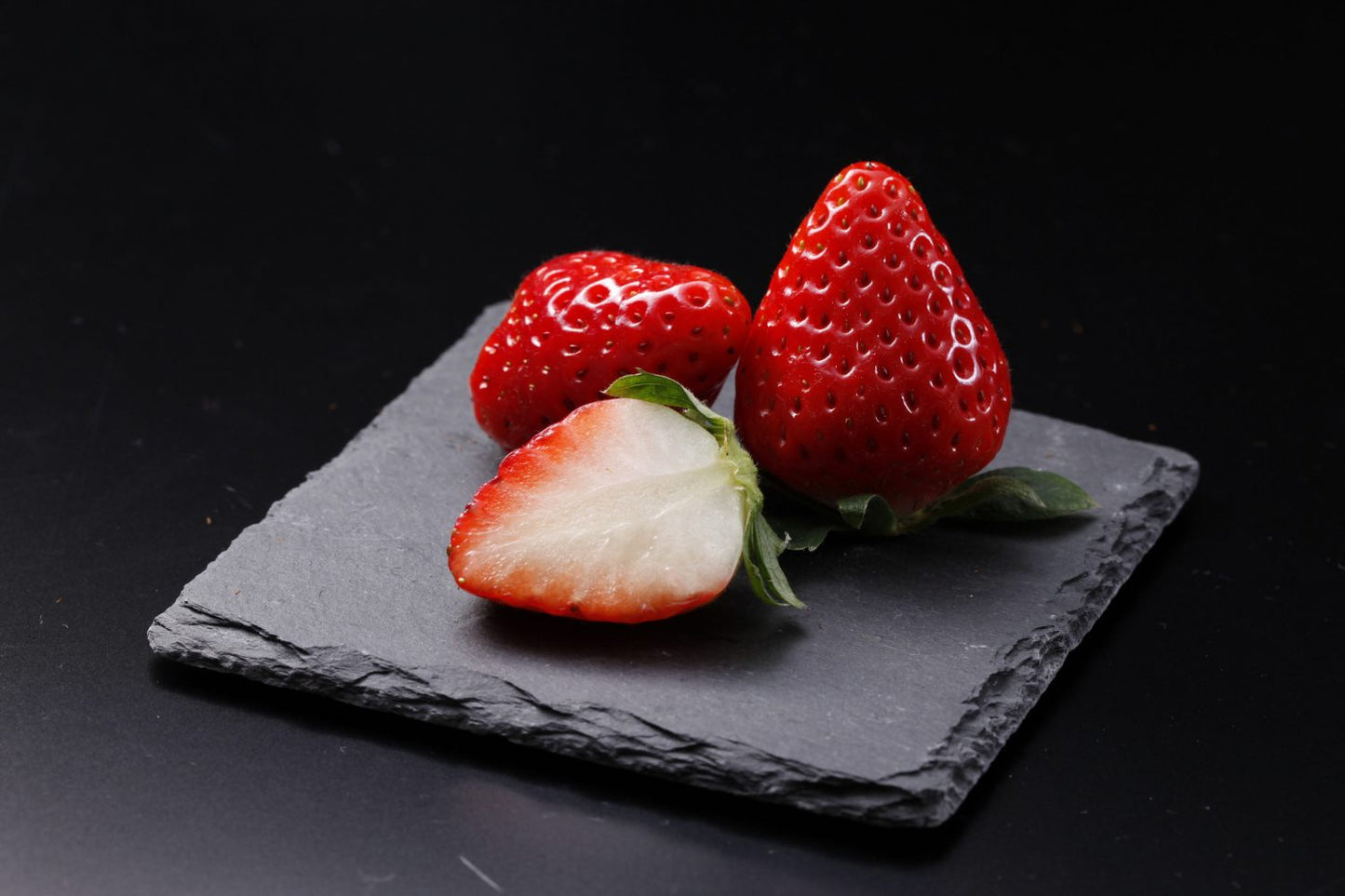 하나노마이 푸치슈와 딸기주 300ml 6도 무료배송 - 달콤상큼 미세발포 한 잔으로 시작하는 사랑스러운 건배