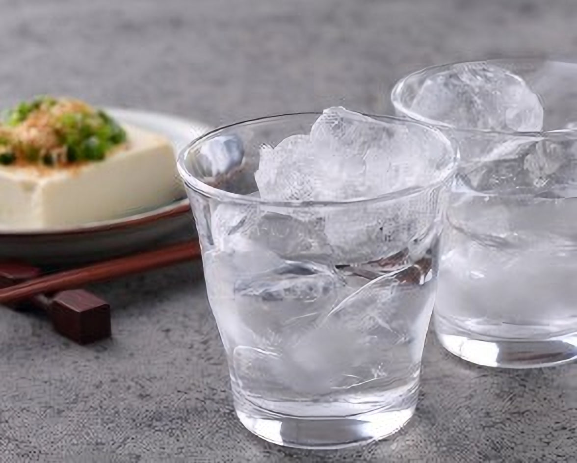 타카라 재팬 25도 700 ml 무료배송 — 일본 굿디자인이 인정한 세련된 프리미엄 소주