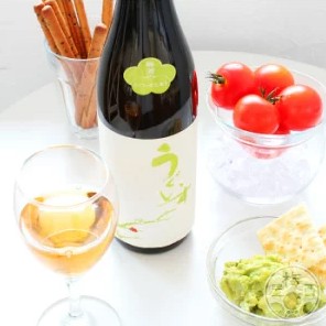 우구이스토마리 (흰색 라벨) 니고리 우메슈 720ml / 12도 무료배송 – 부드러운 매실 과육이 그대로 녹아든 고농축 탁한 프리미엄 매실주