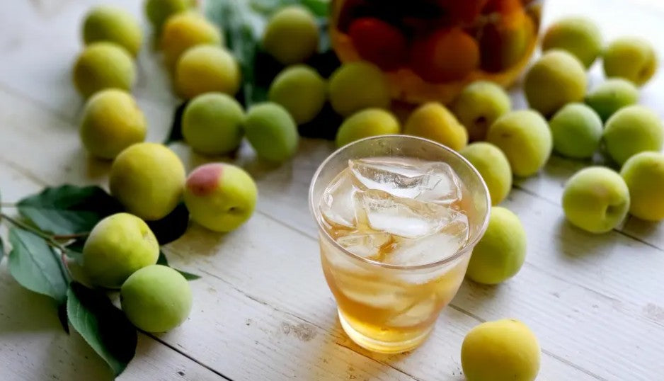 적토마 고급 우메슈 진한 고구마 소주+향기로운 매실이 조화를 이룬 고급 매실주 14도 1.8L 무료배송