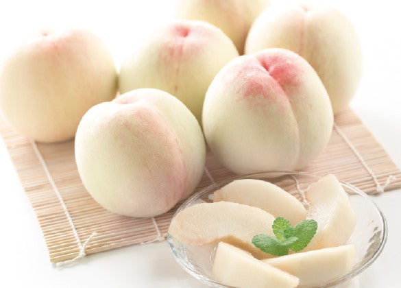 오제키 모모 매실주 720ml 8.5% 무료배송 – 백봉 복숭아와 남고매의 우아한 과즙 조화