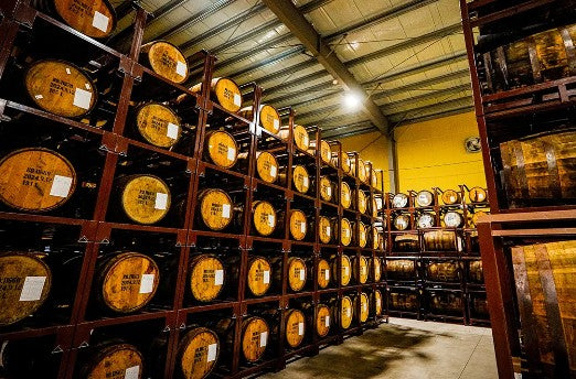 아사쿠라 사쿠라 캐스크 브렌디드 40도 500ml 보리소주 – 벚나무 오크통에서 풍성한 숙성