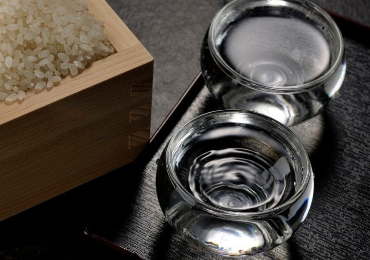 와카노메구미 모모야마 복숭아주 720ml 8도 무료배송 — 아라카와 복숭아 과즙을 듬뿍 담은 부드러운 디저트 리큐르