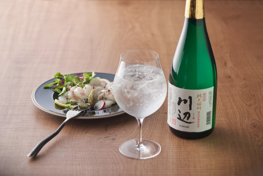 카와베 쌀 소주 25도 1.8L 무료배송 - 맑은 청류가 빚어낸 순수한 맛, 쌀과 누룩만을 사용해 만든, 첨가물 없는 순수한 소주