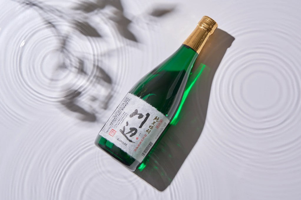 카와베 쌀 소주 25도 1.8L 무료배송 - 맑은 청류가 빚어낸 순수한 맛, 쌀과 누룩만을 사용해 만든, 첨가물 없는 순수한 소주