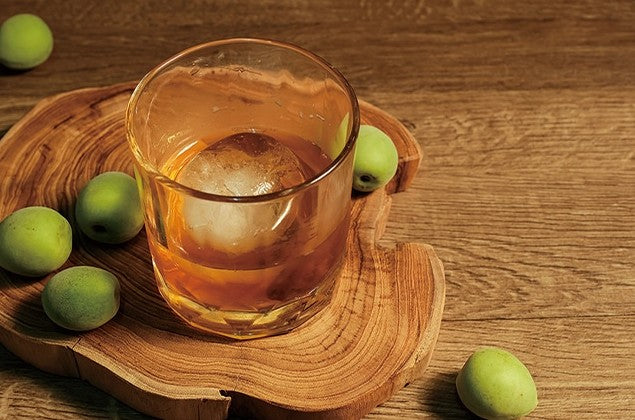 백년 우메슈 위스키 통숙성 700ml 18도 무료배송 - 바닐라와 중후한 단맛의 프리미엄 매실주