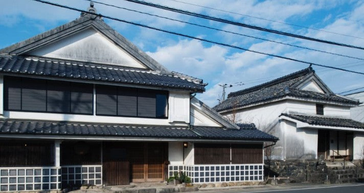 우구이스토마리 특선 (핑크 라벨)우메슈 KOBOKU 720ml 12도 무료 배송 – 고목 매실로 빚은 깊고 맑은 감성의 프리미엄 매실주