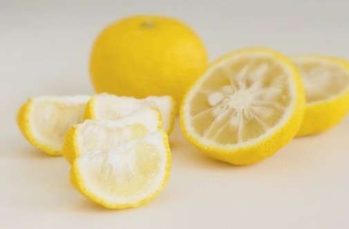 오제키 우리집 유자 사워 소재 ZERO 900ml 25도 무료배송 - 탄산만 더해 완성되는 깔끔한 무가당 유자 사워 베이스